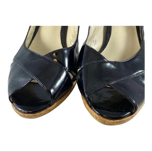Liz Claiborne black patent look cork sandals 9 - Picture 3 of 8